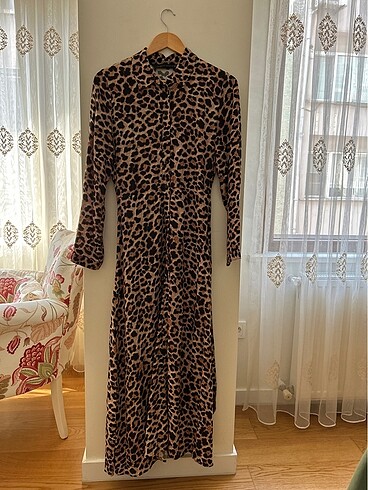 m Beden Zara kadın leoparlı uzun elbise