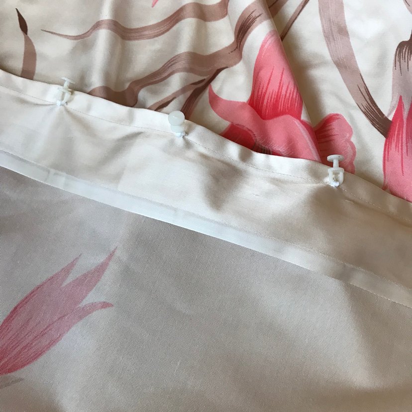 Pembe Çiçek Desenli Nostaljik Perde - Görsel 4