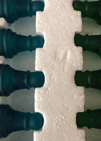 Renkli Cam Satranç Takımı - Görsel 3