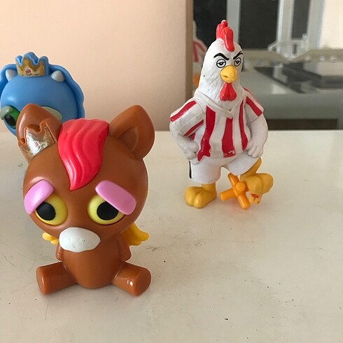 Beden Renk 4 tane kaldı Burger Kıng ve McDonald?s oyuncakları