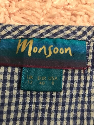 40 Beden Monsoon marka kolsuz gömlek