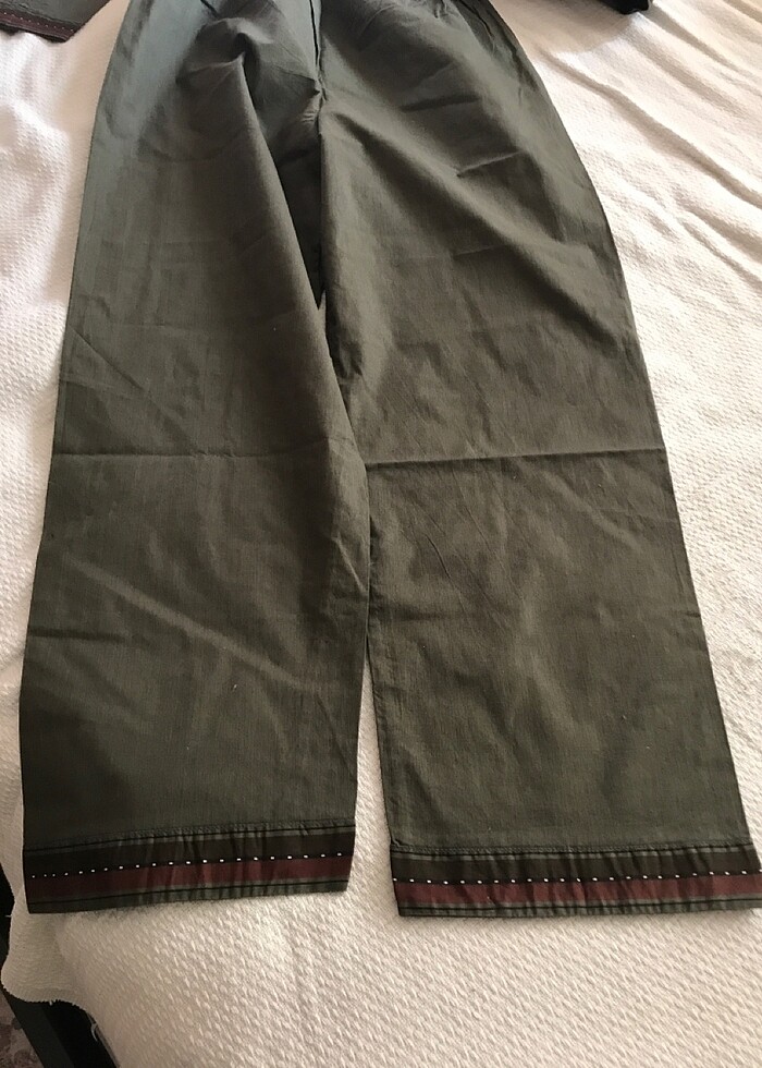 İnce kumaş  pijama takımı - Görsel 4