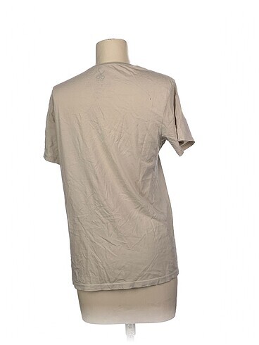 m Beden Kaft T-shirt %70 İndirimli.