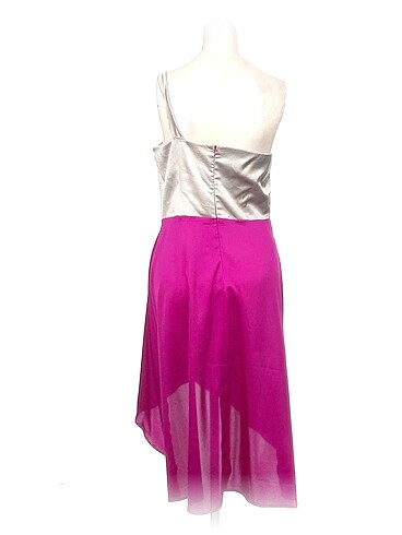 m Beden PreLoved Uzun Elbise %70 İndirimli.