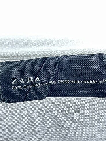 m Beden beyaz Renk Zara T-shirt %70 İndirimli.