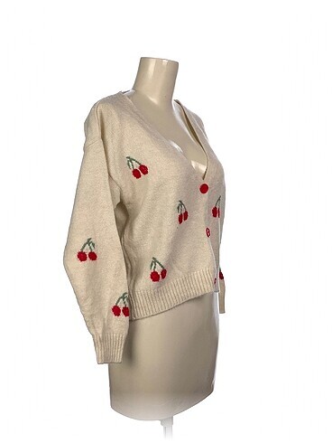 Diğer PreLoved Hırka %70 İndirimli.