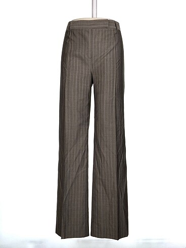 Beymen Kumaş Pantolon %70 İndirimli.