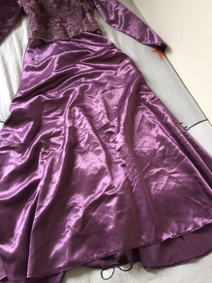 Mor Nakışlı Uzun Kollu Abiye Elbise - Görsel 3