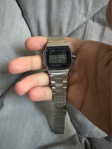 Casio retro ünisex saat