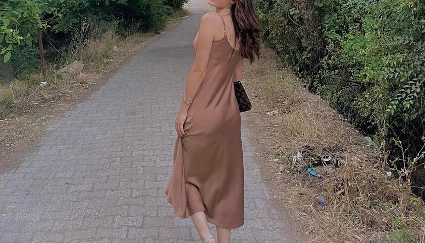Diğer saten elbise