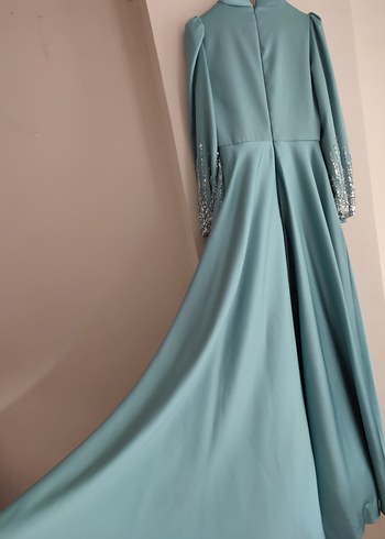 Uzun Kollu Turkuaz İşlemeli Abiye Elbise - Görsel 3