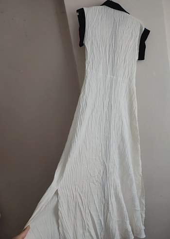 Kadın Siyah-Beyaz Pliseli Uzun Keten Elbise - Görsel 4