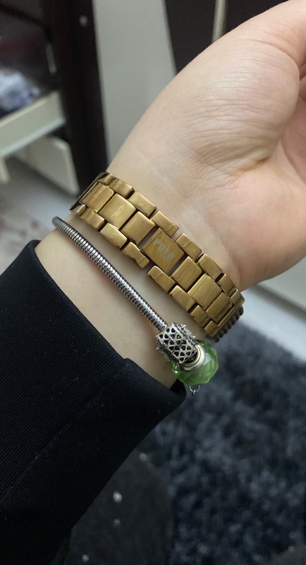 Altın Renkli Kadın Klasik Kol Saati - Görsel 4