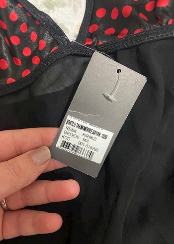 Siyah Kırmızı Puantiyeli İnce Askılı Gecelik - Görsel 2