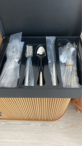 Jumbo 1800 12 Kişilik 84 Parça Set