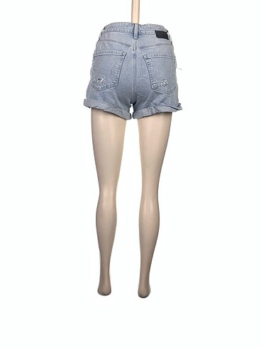 universal Beden Mavi Jeans Jean / Kot Şort %70 İndirimli.