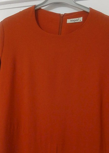 Düğmeli Koyu Kırmızı Uzun Kollu Uzun Elbise - Görsel 3