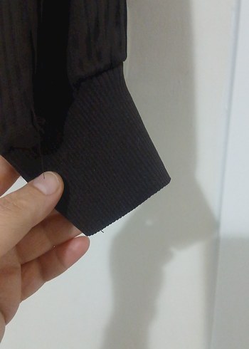 Dökümlü Pilili Koyu Kahverengi Kadın Bluz - Görsel 5