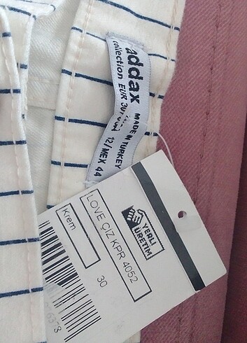 30 Beden beyaz Renk Short