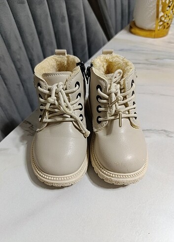 Krem rengi içi kürklü bot  - Görsel 3