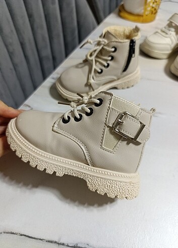 Krem rengi içi kürklü bot  - Görsel 4