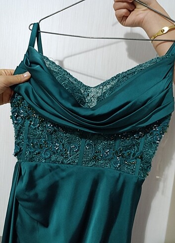 Yeşil askılı abiye  - Görsel 2