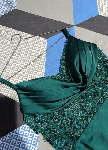 Yeşil askılı abiye  - Görsel 6