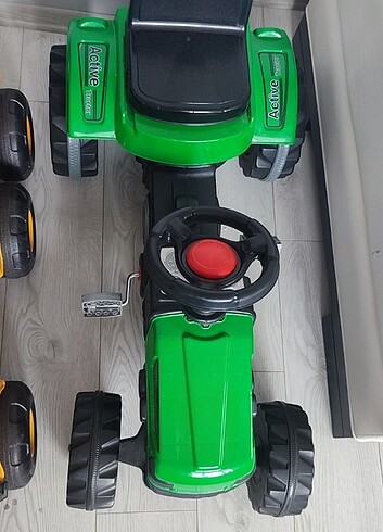 Beden Renk Oyuncak traktör