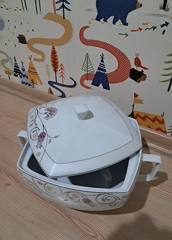 Beyaz Çiçek Desenli Kapaklı Porselen corba tenceresi - Görsel 2