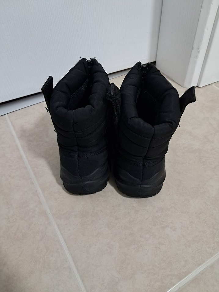 Erkek Çocuk Siyah Kaydırmaz Bot - Görsel 5