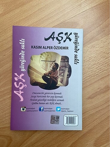  Aşk yüreğinde saklı