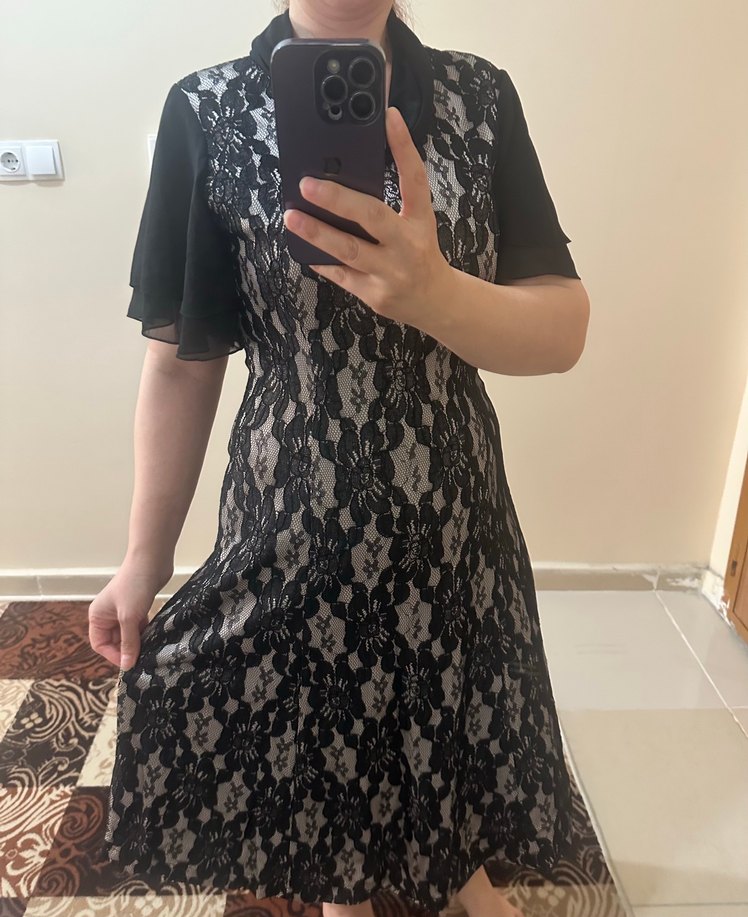 Dantel Detaylı Siyah Midi Gotik Elbise - Görsel 3