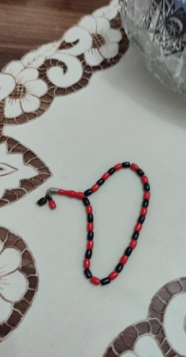 Minimalist Kırmızı Siyah erkek Tesbih - Görsel 2
