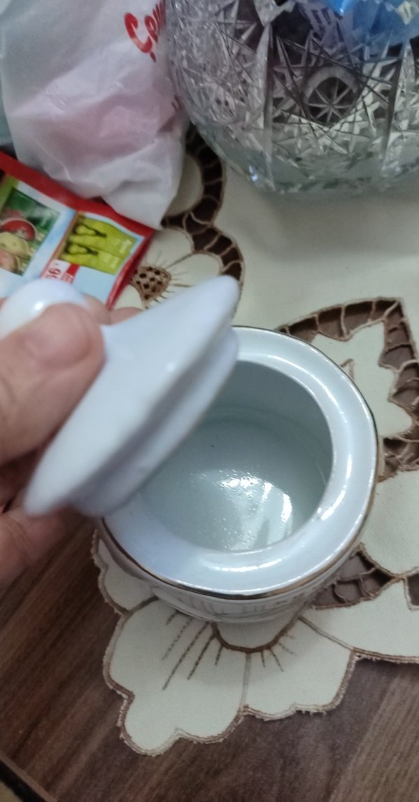 Beyaz Çiçek Desenli Kapaklı Baharatlık Seti - Görsel 5