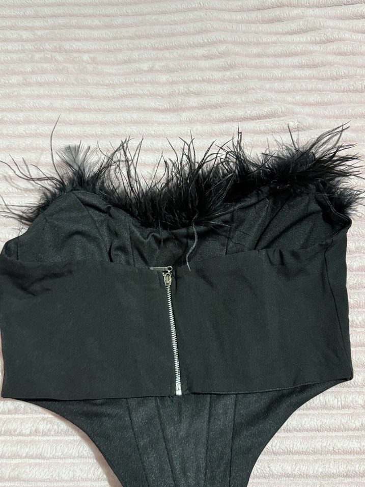 Kürk Detaylı Siyah Straplez Büstiyer - Görsel 2