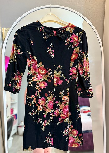 Çiçek Desenli Uzun Kollu Midi Elbise - Görsel 4