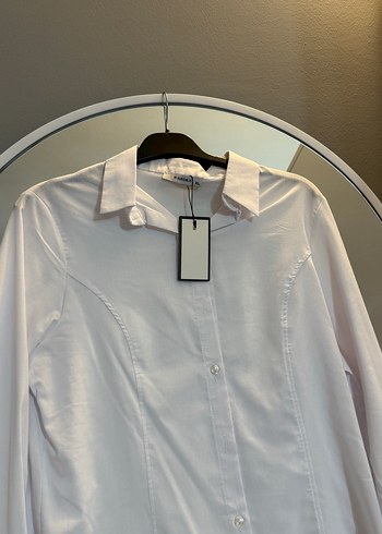 Düğmeli Beyaz Kadın uzun Kollu Gömlek belden oturtmalı - Görsel 5