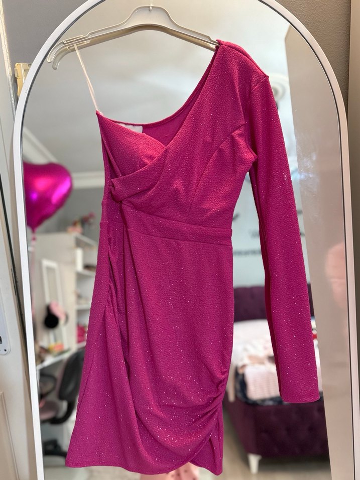 Pullu Asimetrik Mini Elbise - Görsel 3