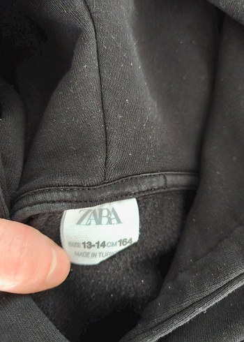 Siyah Kapüşonlu Sweatshirt - Görsel 4
