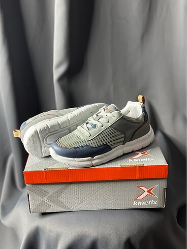 Kinetix Erkek Spor