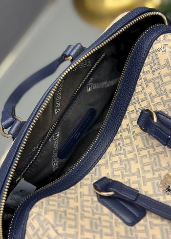  Beden mavi Renk TOMMY HILFIGER