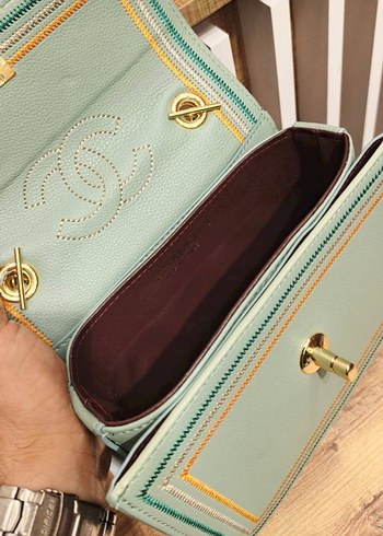  Beden Zincir Detaylı Chanel Çanta