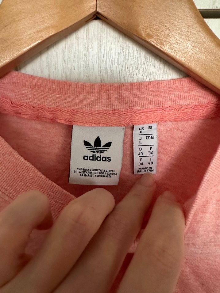 Adidas crop tişört - Görsel 2