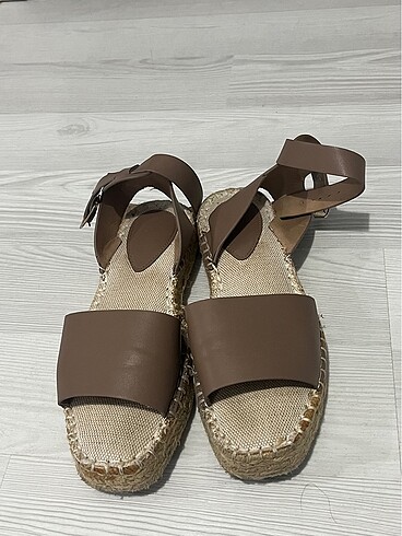 Espadril ayakkabı