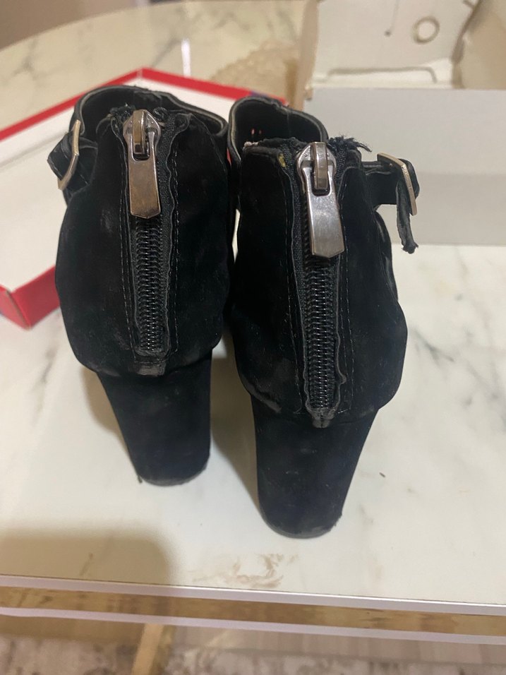 Tokalı Siyah Desenli Kadın Dolgu Topuk - Görsel 3