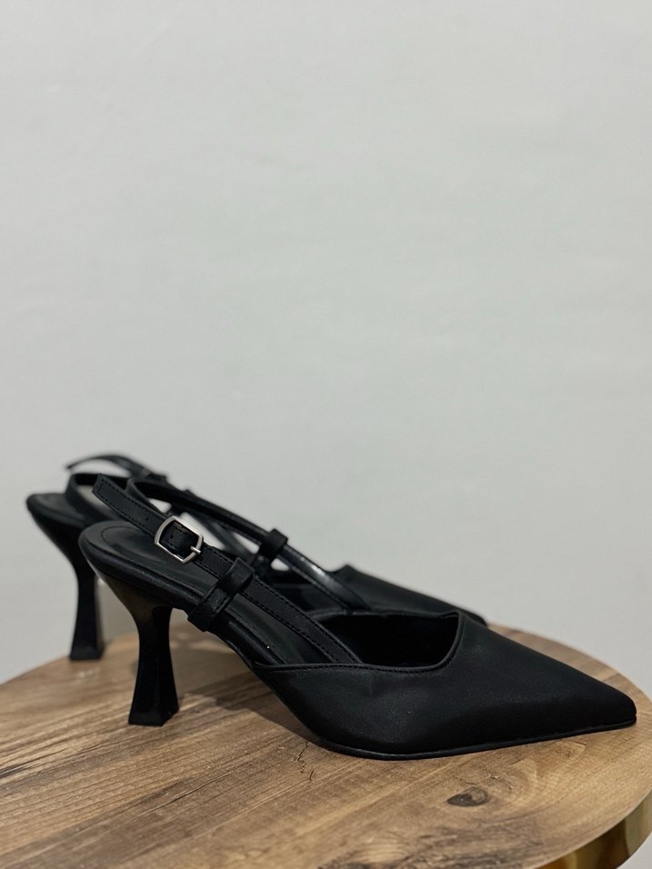 Siyah Tokalı Stiletto Kadın Ofis Ayakkabısı - Görsel 2