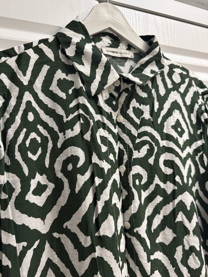 LC Waikiki Classic Yeşil Desenli Uzun Kollu elbise - Görsel 4