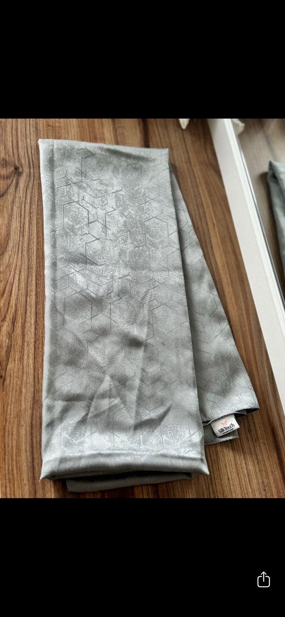 Gri Kadın Şal - Rahat ve Şık - Görsel 2