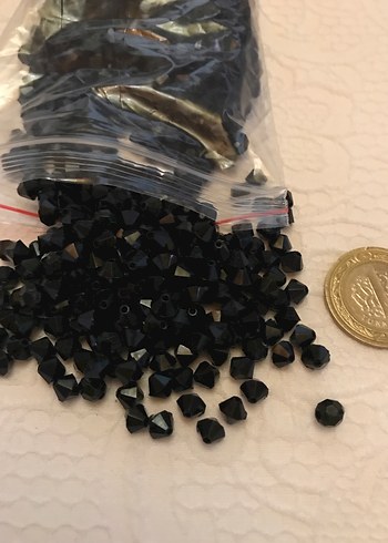 Siyah Parlak Tırnak Süsleme Taşları