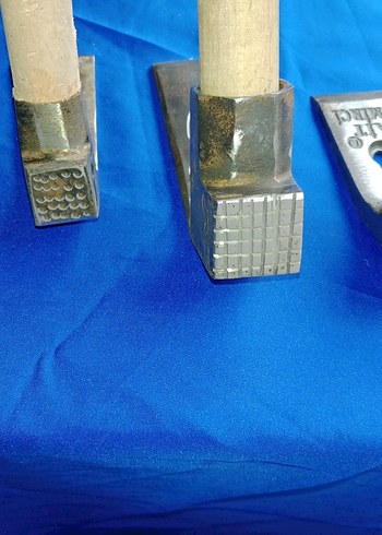 Ek dövmesi çelik damgalı keserler tanesi - Görsel 2